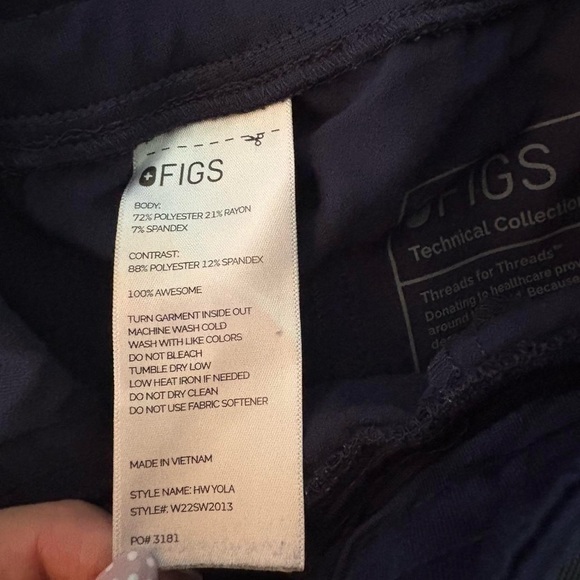 Figs Women's Navy Straight Leg Yola Pants - Picture 8 of 8